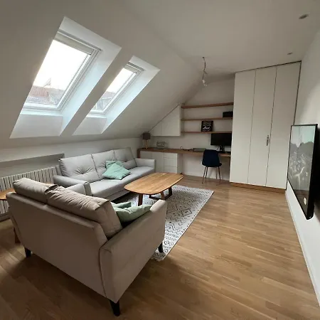 דירה Cozy One Bedroom